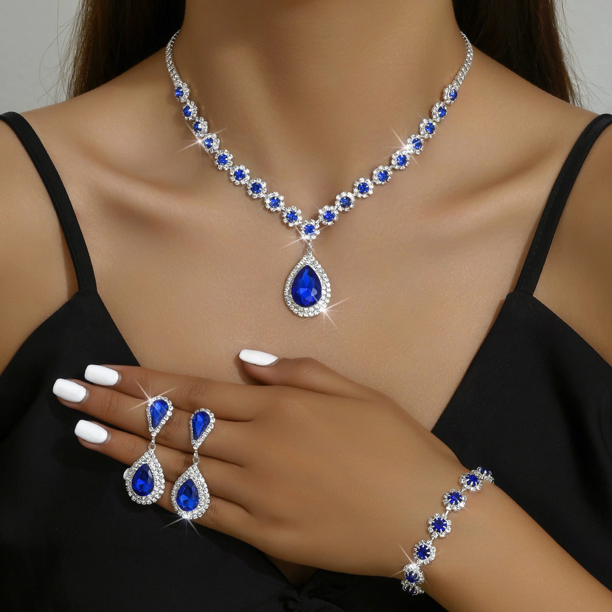 Conjunto de Tres Piezas de Joyas para Novias
