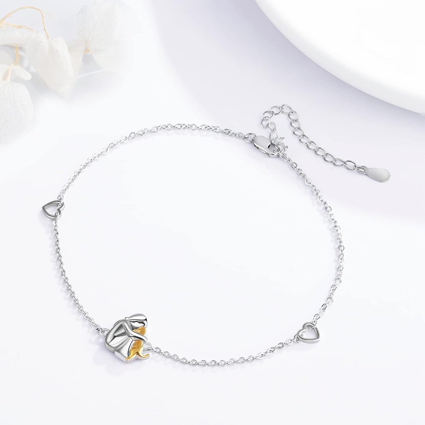 Pulsera Ajustable de la Suerte – Simple y Encantadora