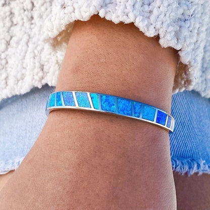 Pulsera de ópalo azul y plata