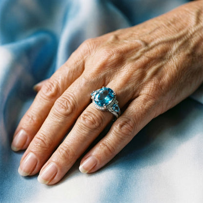 Anillo Vintage en Plateado con Cristal Azul