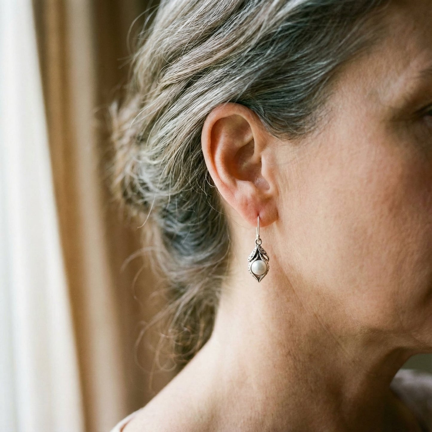 Pendientes Vintage de Plata con Perlas Colgantes