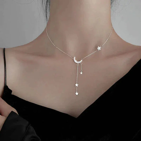 Collar de Luna y Estrellas en Plateado