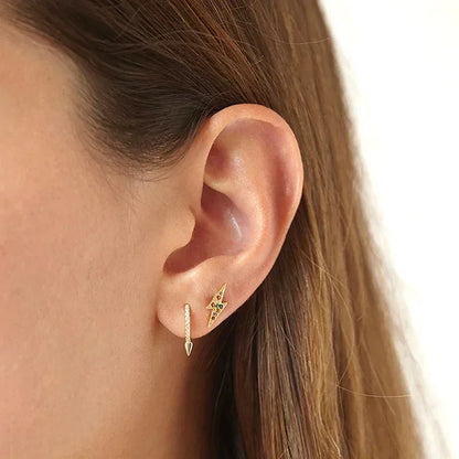 Pendientes de aro de plata de ley 925 con estilo de tachuelas puntiagudas