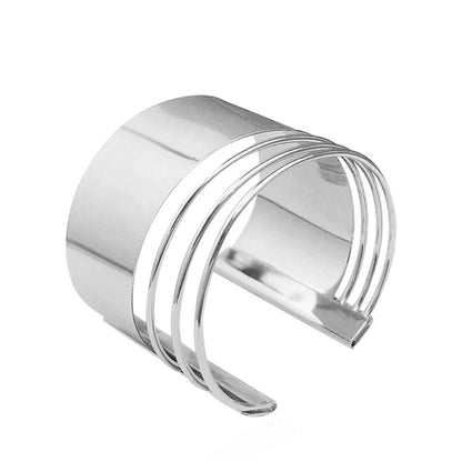 Pulsera abierta de mujer con formas geométricas