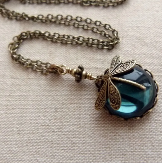 Colador Retro Libélula Verde Cristal