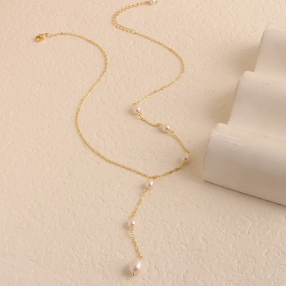 Collar de Plata con Perlas de Agua Dulce