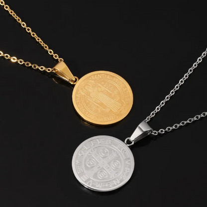 Collar con Colgante Redondo en Forma de O