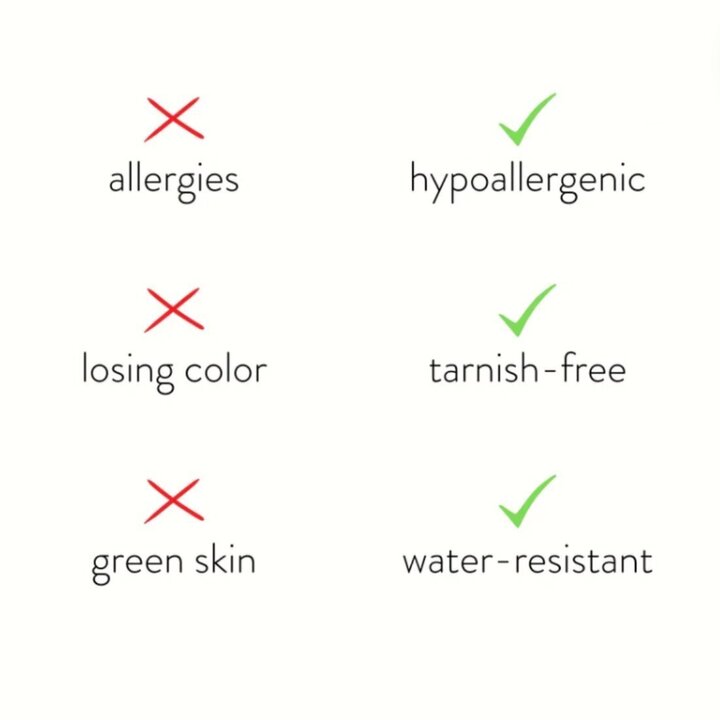 Collar de capas de plata