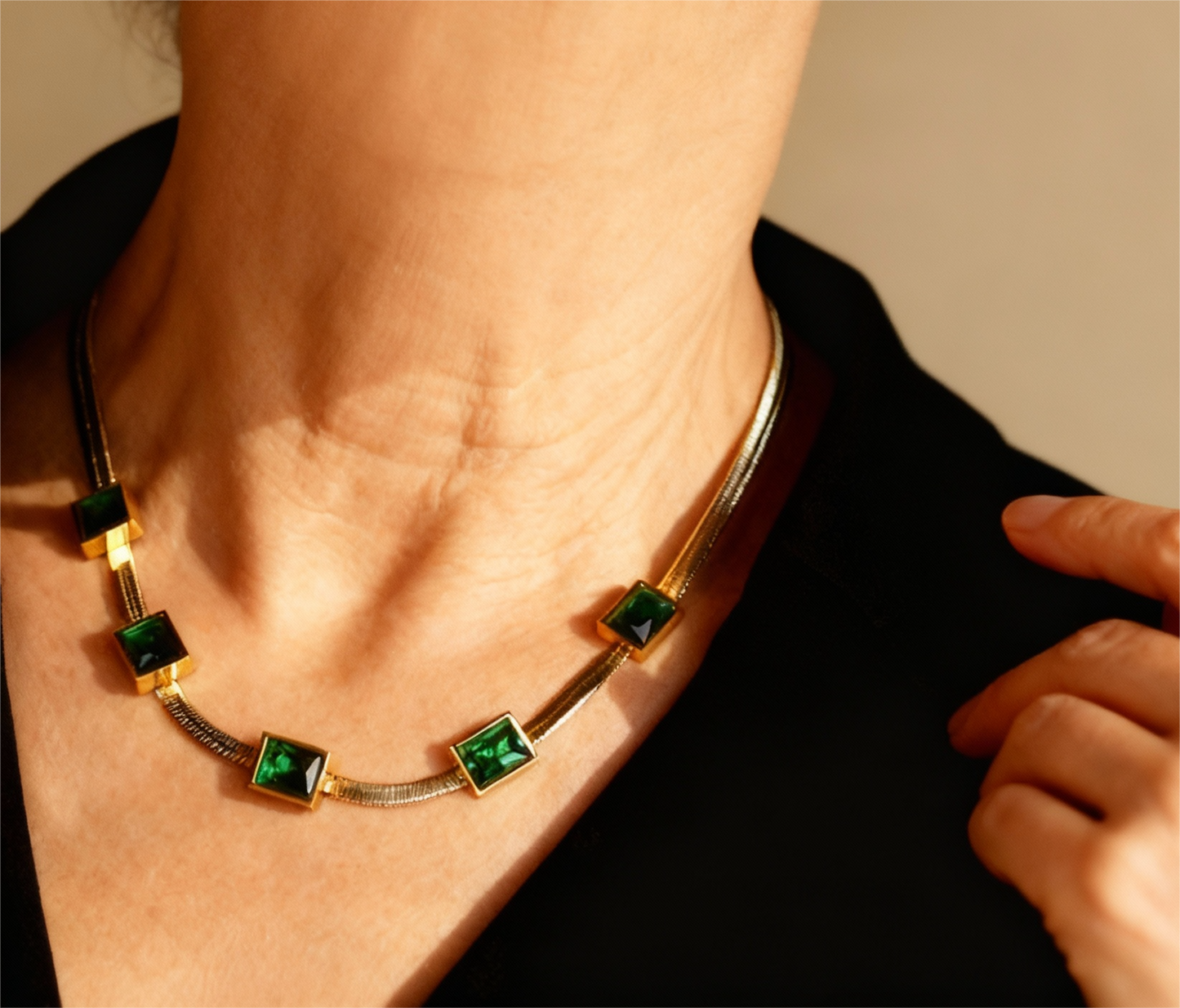 Collar Vintage de Zircón Verde