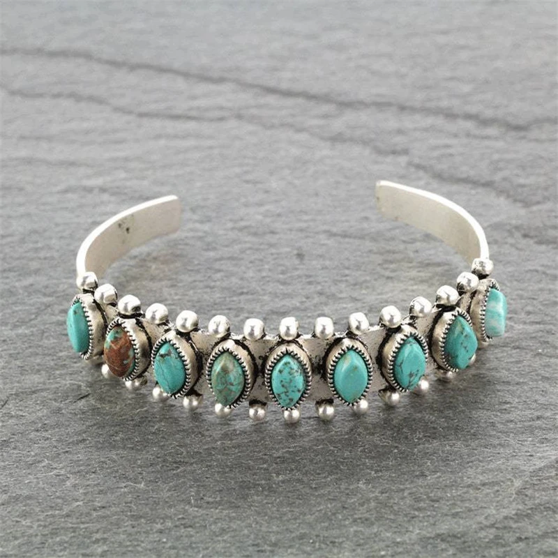 Pulsera Vintage con Piedras Turquesa
