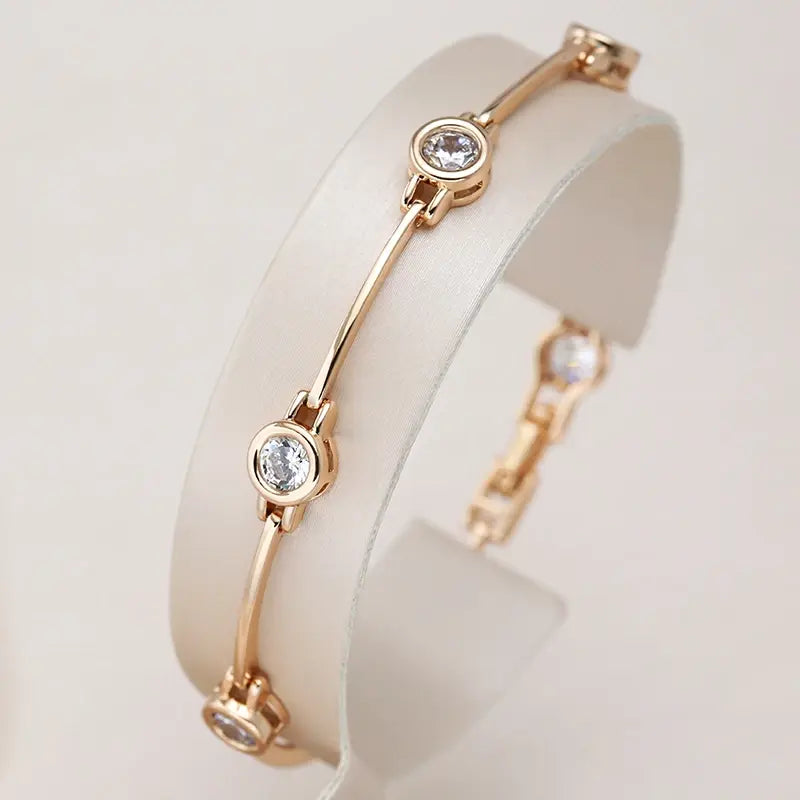 Pulsera Elegante con Zircónias en Oro