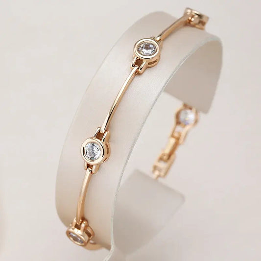 Pulsera Elegante con Circonitas en Oro