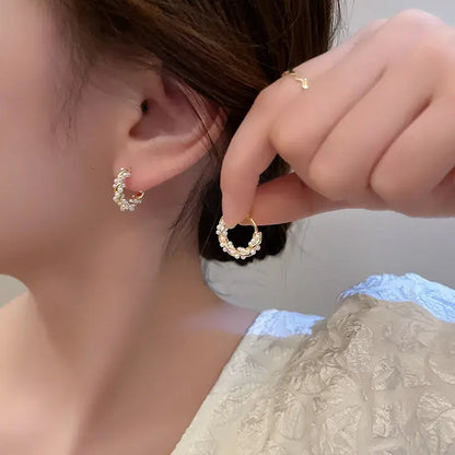 Pendientes Elegantes de Perla Redonda