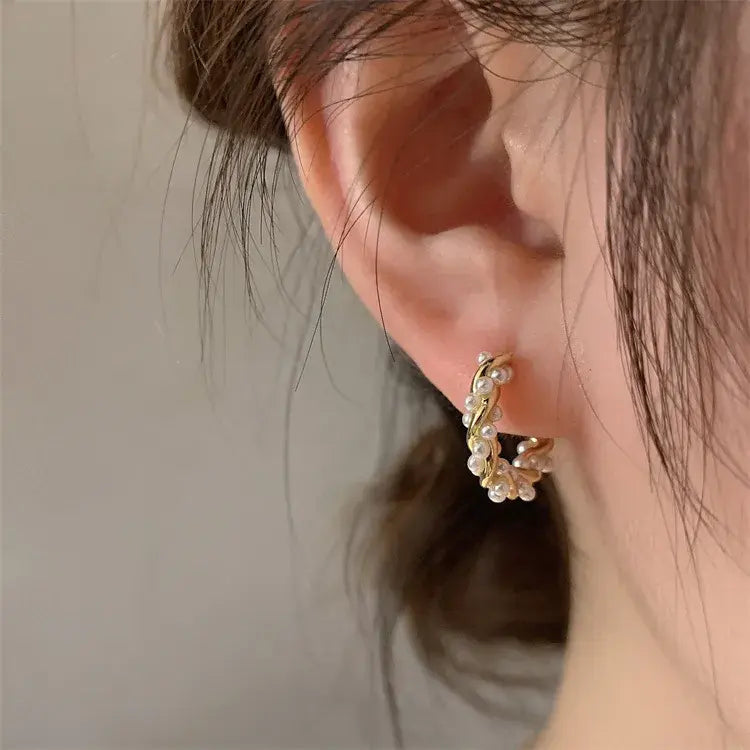 Pendientes Elegantes de Perla Redonda
