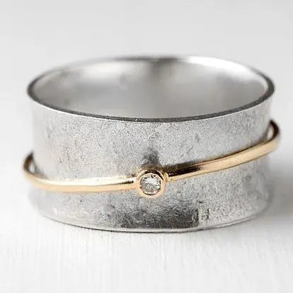 Anillo Vintage de Plata con Circonita y Filigrana Dorada