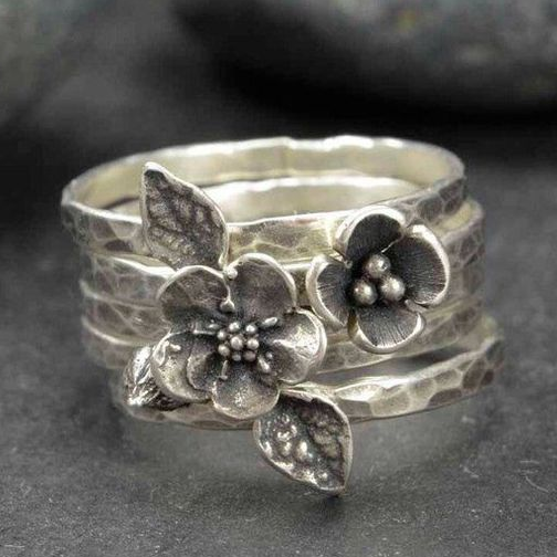 Anillo Vintage en Capas con Flor en Plata