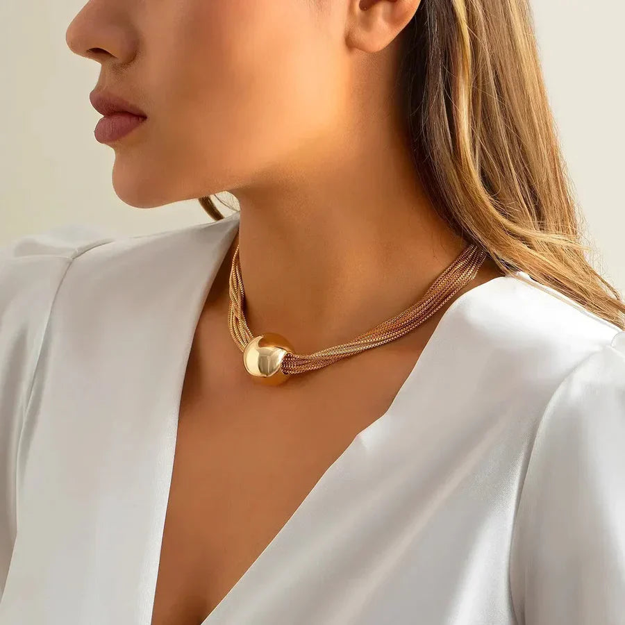 Collar elegante en oro