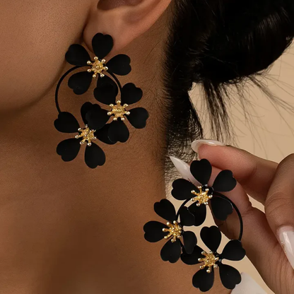 Pendientes Colgantes Vintage con Flores Negras